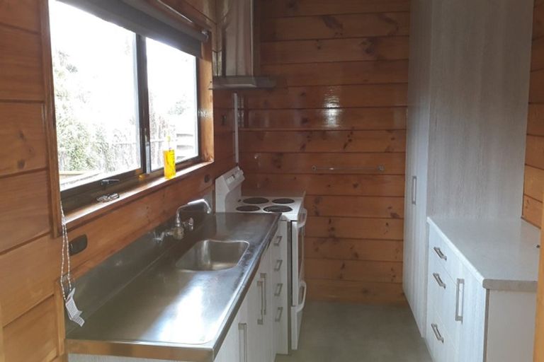 Photo of property in 14a Charles Road, Hannahs Bay, Rotorua, 3010