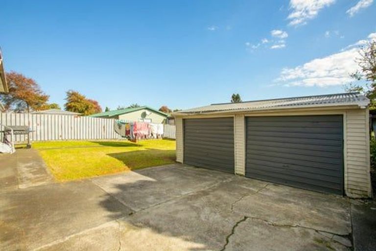 Photo of property in 6 Emerson Road, Clover Park, Auckland, 2023