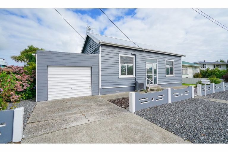 Photo of property in 16 Tanner Street, Grasmere, Invercargill, 9810