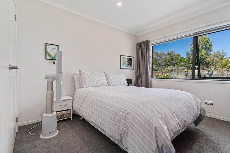 Photo of property in 7 The Glade, Carterton, 5713