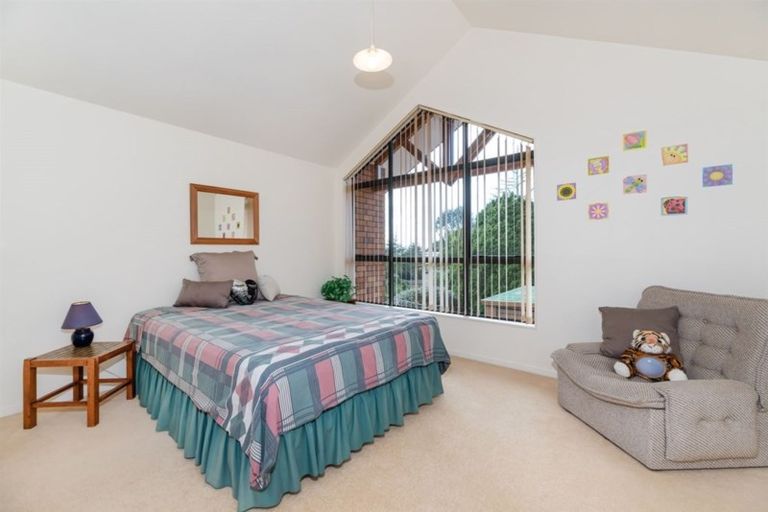 Photo of property in 60a New Windsor Road, New Windsor, Auckland, 0600