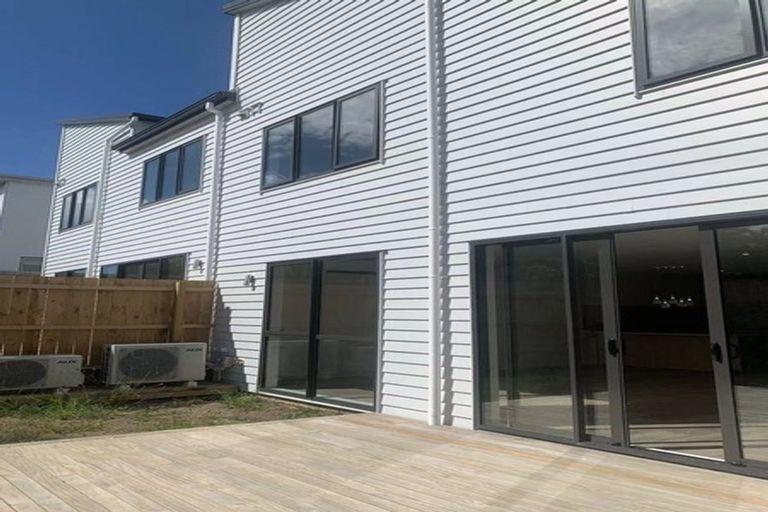 Photo of property in 252 Jack Lachlan Drive, Beachlands, Auckland, 2018