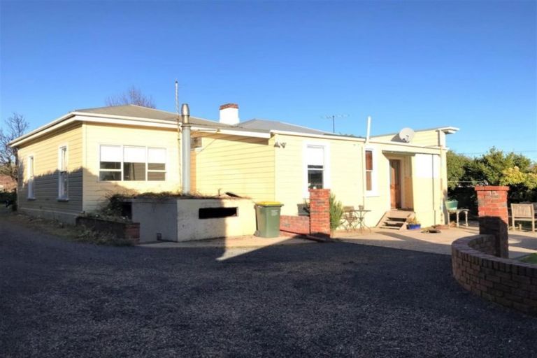 Photo of property in 27 Cromer Street, Balclutha, 9230