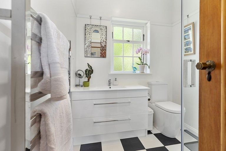 Photo of property in 10 Rakau Road, Hataitai, Wellington, 6021