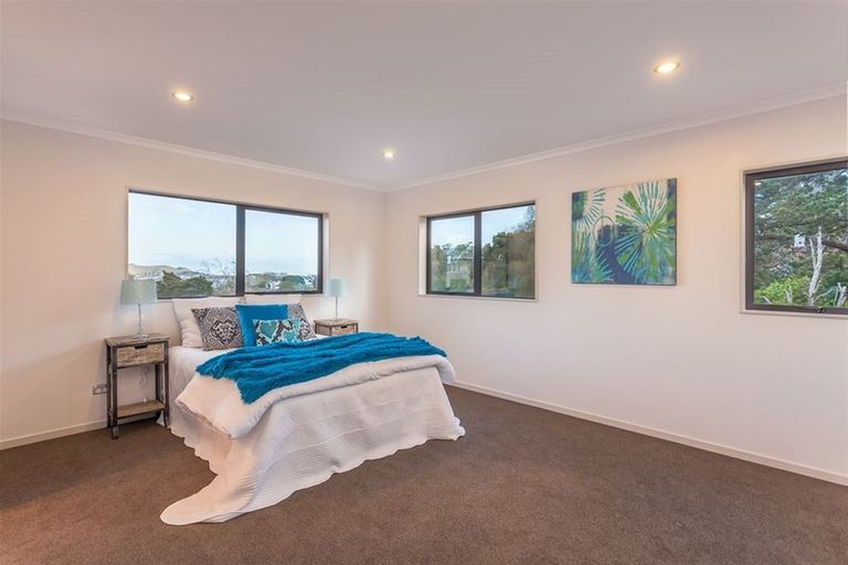 Photo of property in 19 Farnol Street, Hillsborough, Auckland, 1042