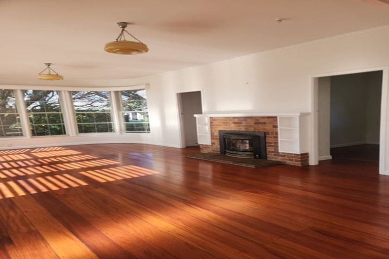 Photo of property in 26 Laurence Street, Manly, Whangaparaoa, 0930