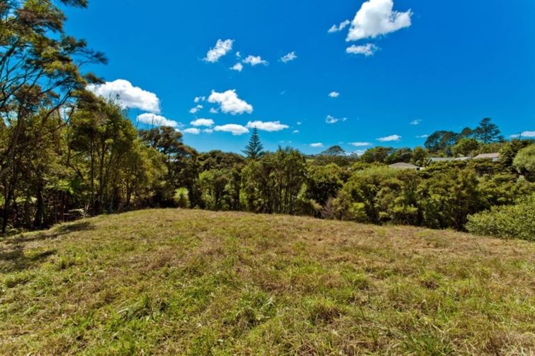 Photo of property in 208 Greenhithe Road, Greenhithe, Auckland, 0632