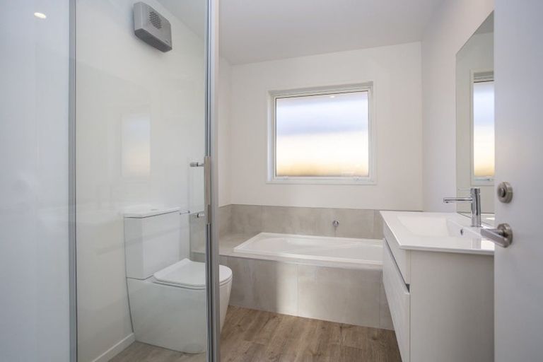 Photo of property in 28 Podocarp Drive, Halswell, 8025