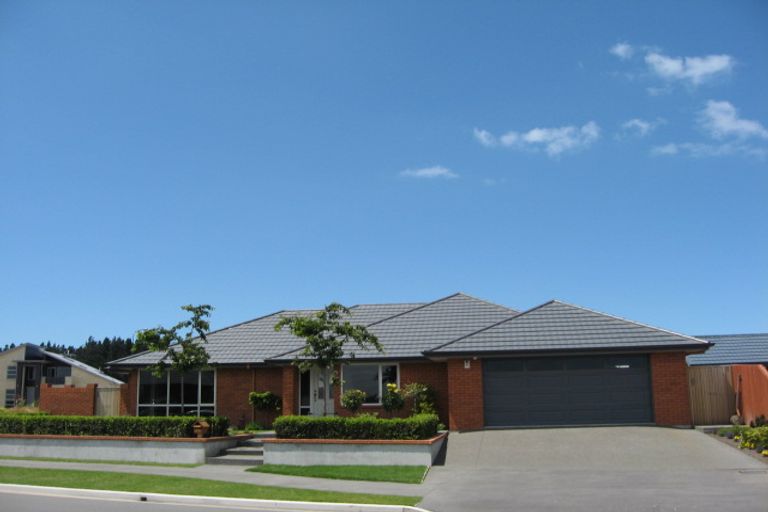 Photo of property in 48 Lamorna Road, Parklands, Christchurch, 8083