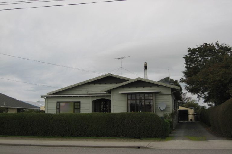 Photo of property in 41 Charlotte Street, Balclutha, 9230