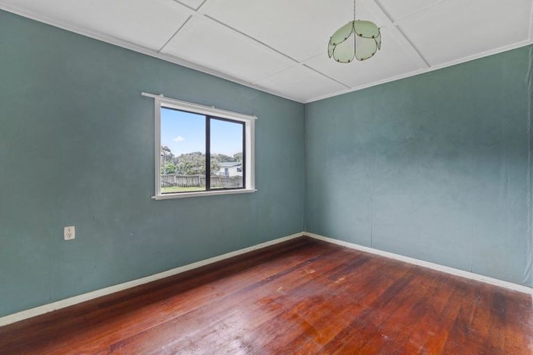 Photo of property in 8-10 Kelly Street, Baylys Beach, Dargaville, 0377