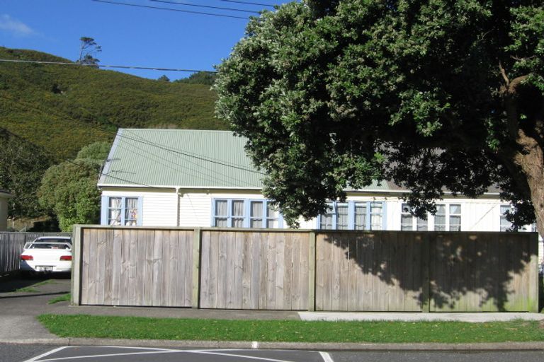 Photo of property in 46 Petherick Street, Taita, Lower Hutt, 5011
