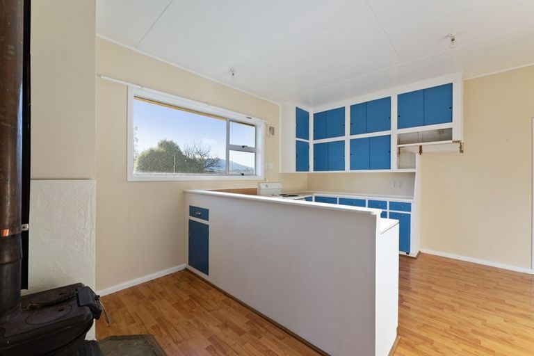 Photo of property in 19 Hillies Road, Kurow, 9498