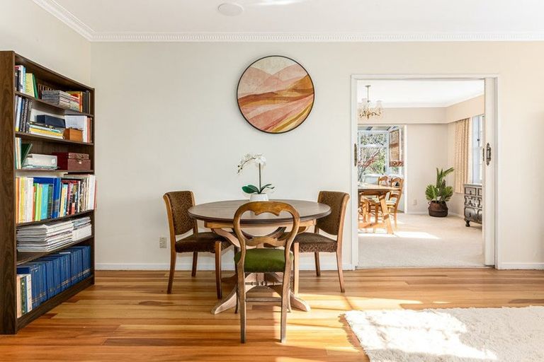 Photo of property in 71 Oriel Avenue, Tawa, Wellington, 5028