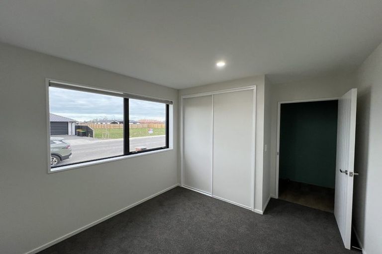 Photo of property in 35 Cousins Street, Woodend, 7691