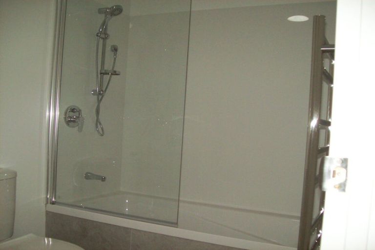 Photo of property in 39 Black Beech Crescent, Takanini, 2110