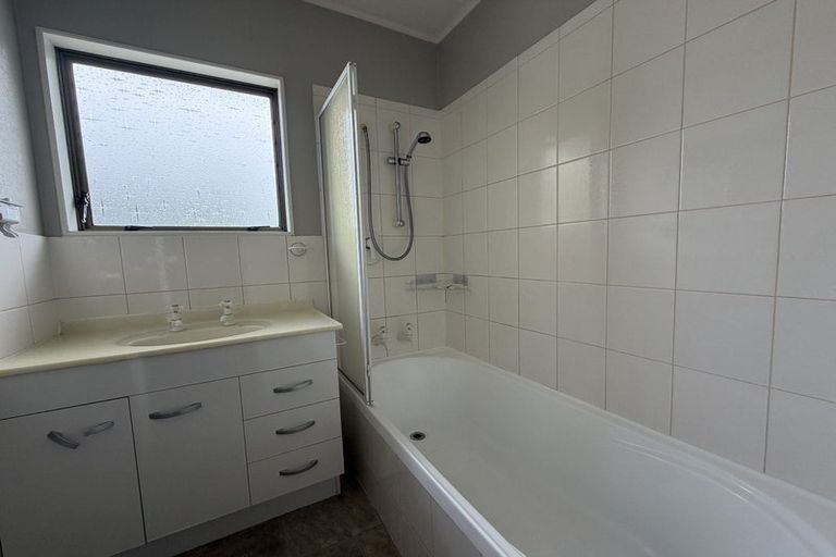 Photo of property in 2/30 Leicester Street, Stoke, Nelson, 7011