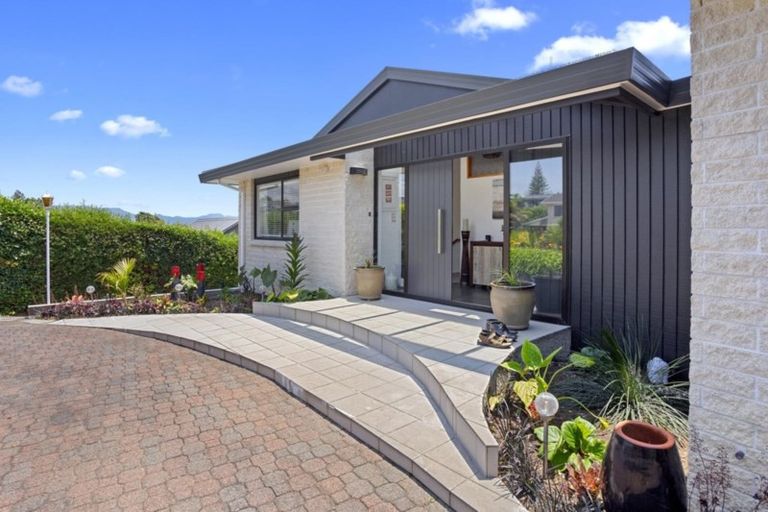 Photo of property in 40 Ruamoana Place, Omokoroa, 3114