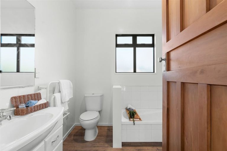 Photo of property in 90 Condell Avenue, Papanui, Christchurch, 8053