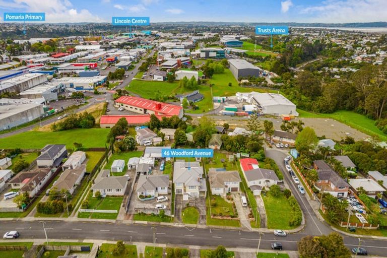 Photo of property in 46 Woodford Avenue, Henderson, Auckland, 0610