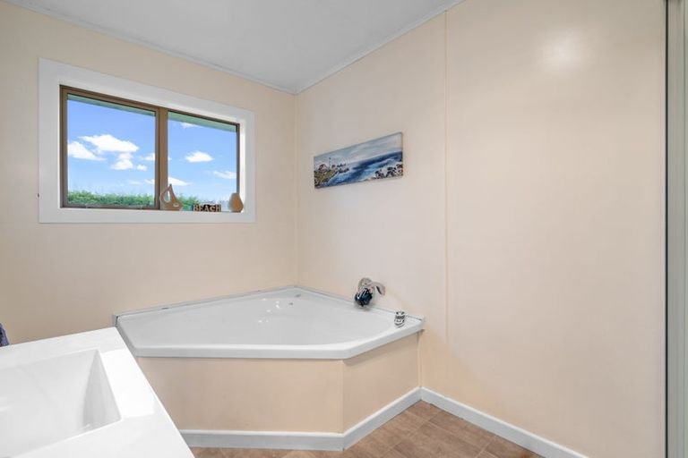 Photo of property in 216 Ryal Bush Wallacetown Road, Branxholme, Invercargill, 9876