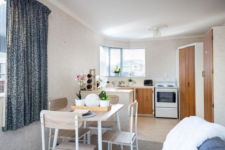 Photo of property in 2/12 Newton Street, Fitzroy, New Plymouth, 4312