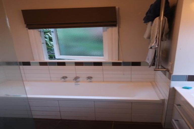 Photo of property in 29 Mortimer Terrace, Aro Valley, Wellington, 6021