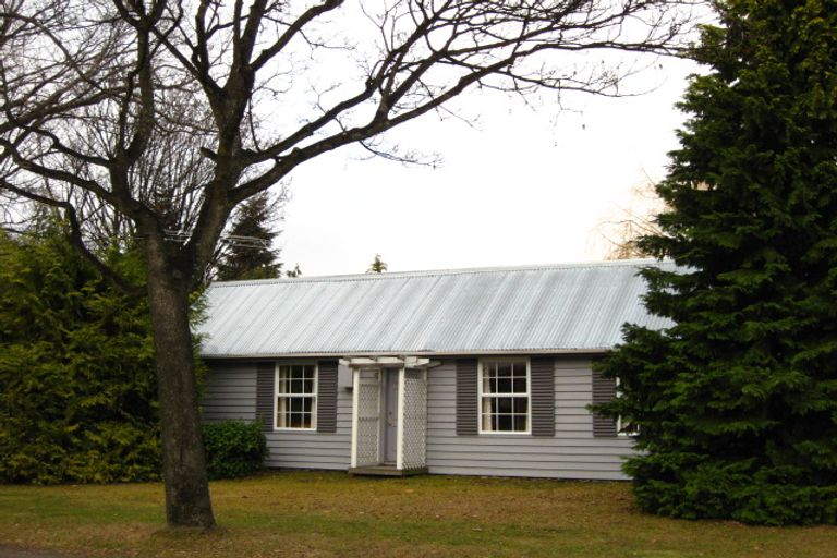 Photo of property in 17 Berkshire Street, Arrowtown, 9302