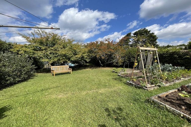 Photo of property in 134 Glengarry Road, Glen Eden, Auckland, 0602
