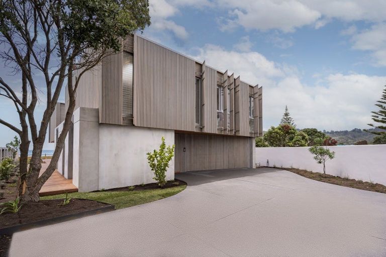 Photo of property in 100 Pipi Road, Whangamata, 3620