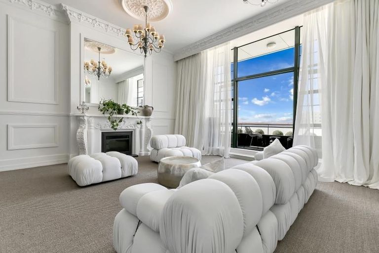 Photo of property in The Heritage Hotel Apartments, 802/35 Hobson Street, Auckland Central, Auckland, 1010