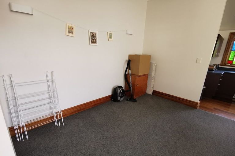 Photo of property in 138 Russell Terrace, Berhampore, Wellington, 6023