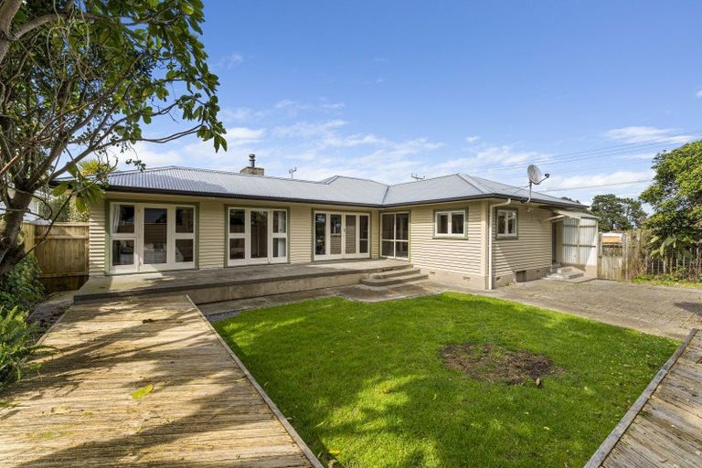 Photo of property in 37 Atmore Avenue, Otaki, 5512