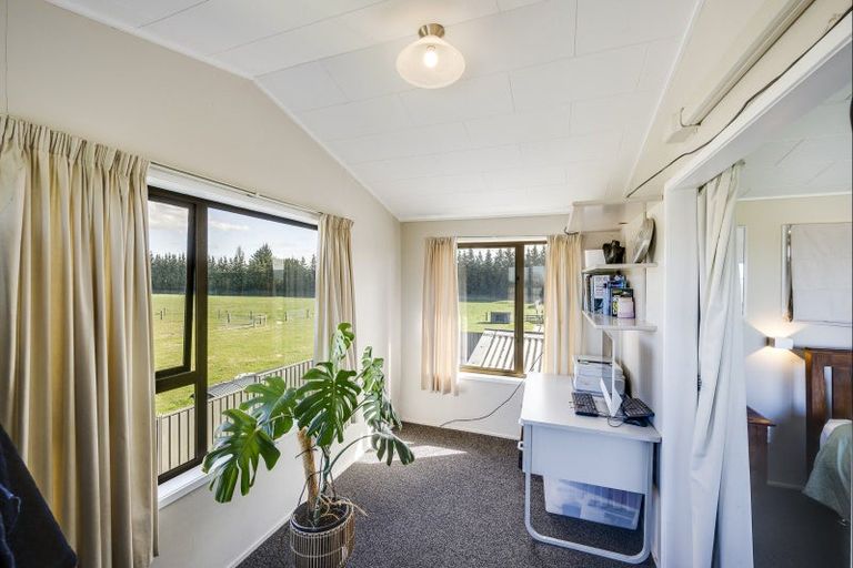 Photo of property in 61 Johns Road, Jervoistown, Napier, 4112
