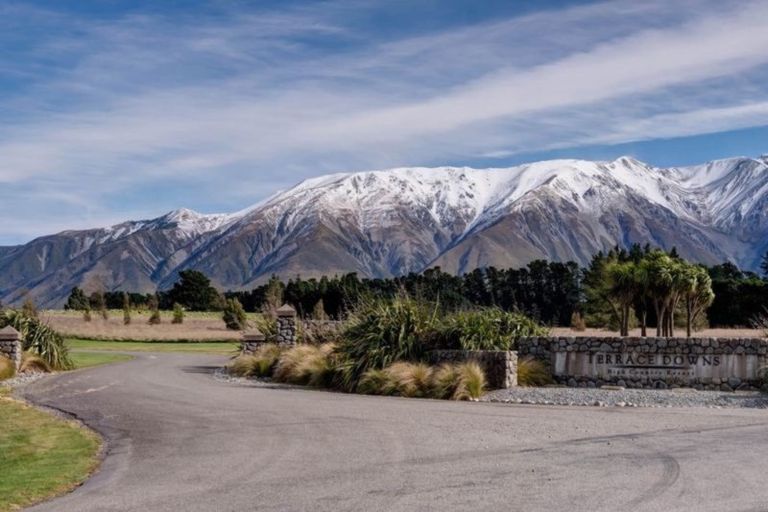 Photo of property in 623 Coleridge Road, Windwhistle, Hororata, 7572