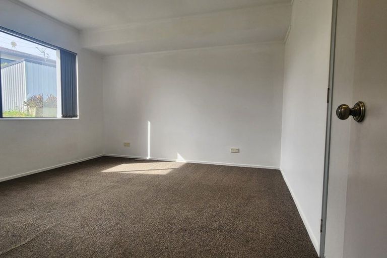 Photo of property in 12 Larkspur Court, The Gardens, Auckland, 2105