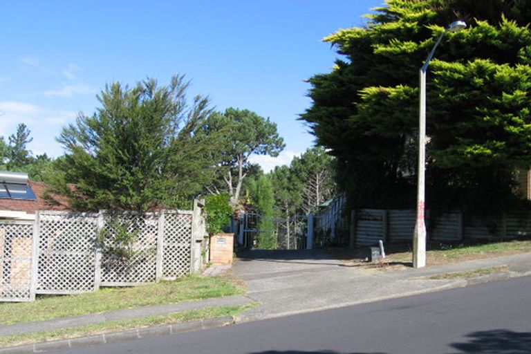 Photo of property in 9 Bellbird Rise, Murrays Bay, Auckland, 0630