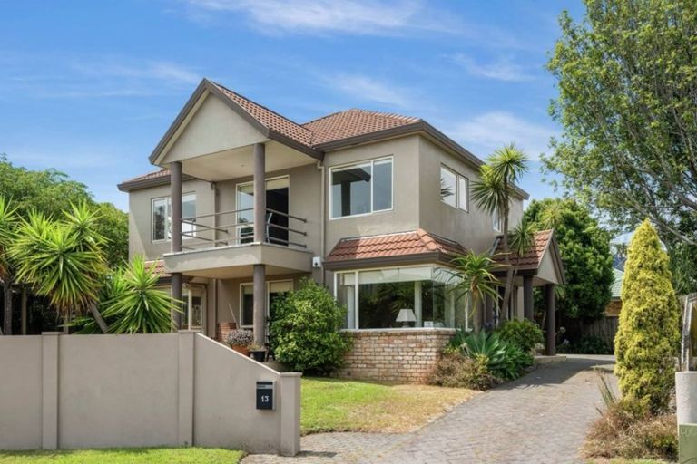 Photo of property in 13 Dunn Place, Farm Cove, Auckland, 2010