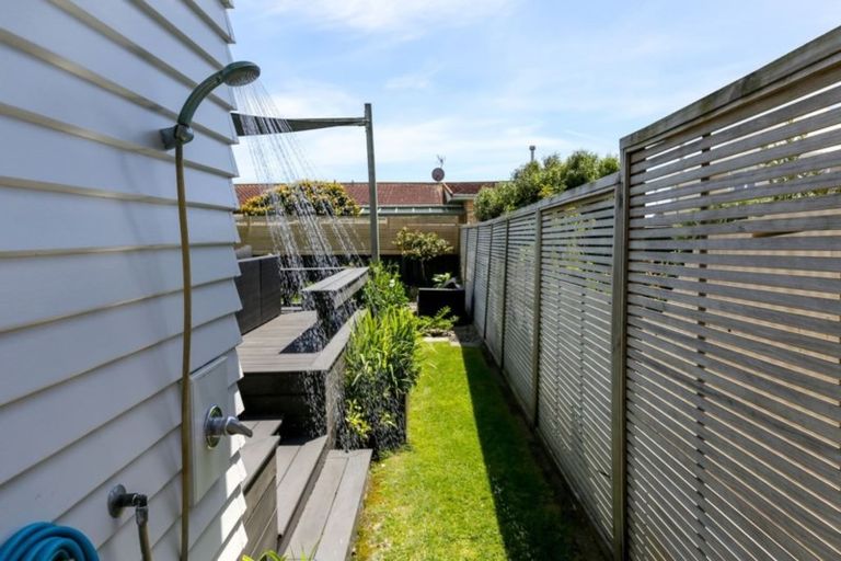 Photo of property in 73 Buller Street, New Plymouth, 4312