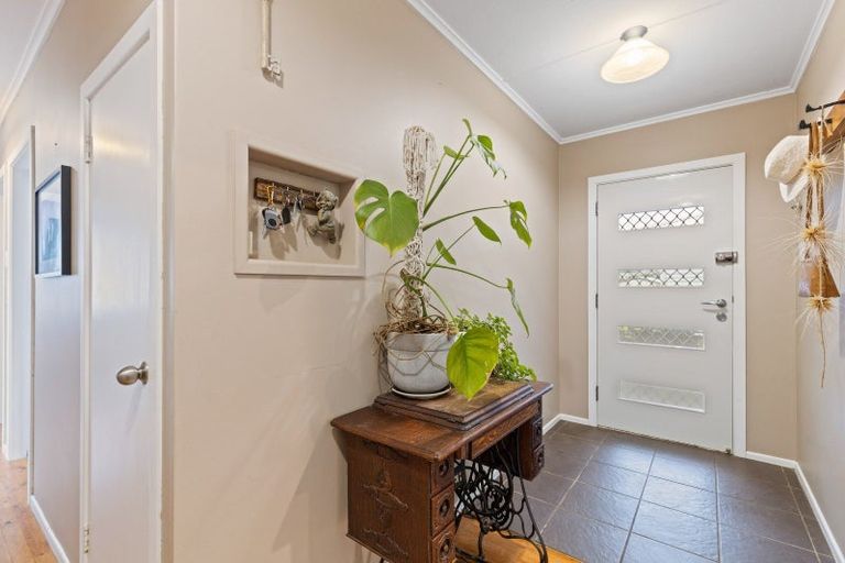 Photo of property in 41 Pembroke Street, Westown, New Plymouth, 4310