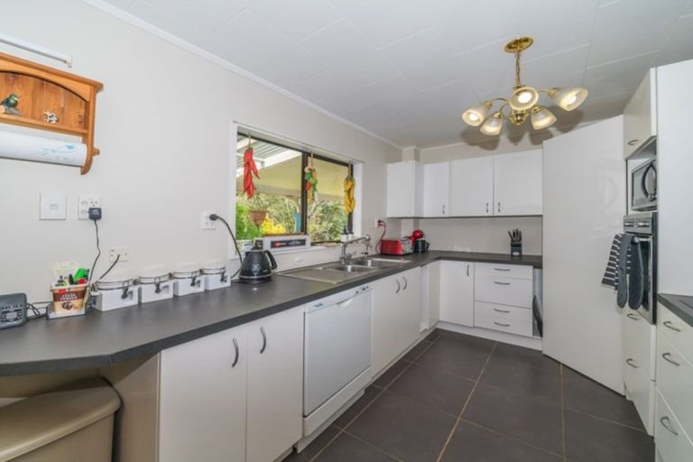 Photo of property in 18 Flyger Street, Kimbolton, 4774