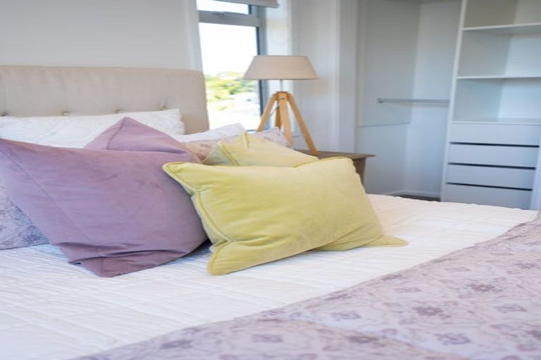 Photo of property in 14/21 Titoki Street, Te Atatu Peninsula, Auckland, 0610