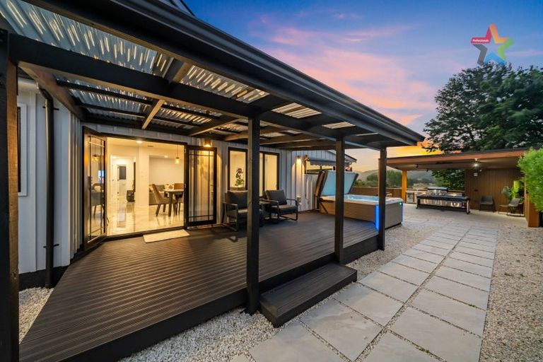 Photo of property in 20 Mccarthy Grove, Clouston Park, Upper Hutt, 5018