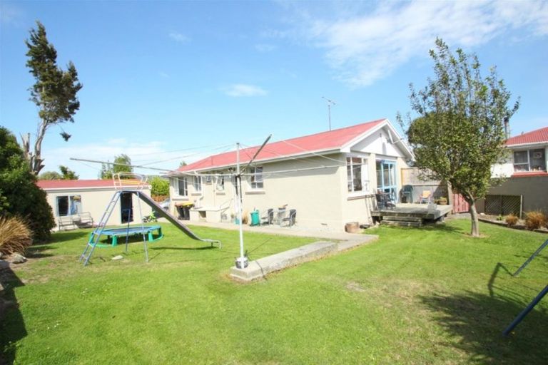 Photo of property in 20 Waverley Street, East Gore, Gore, 9710