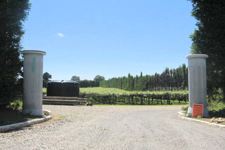 Photo of property in 17 James Road, Te Puna, Tauranga, 3176