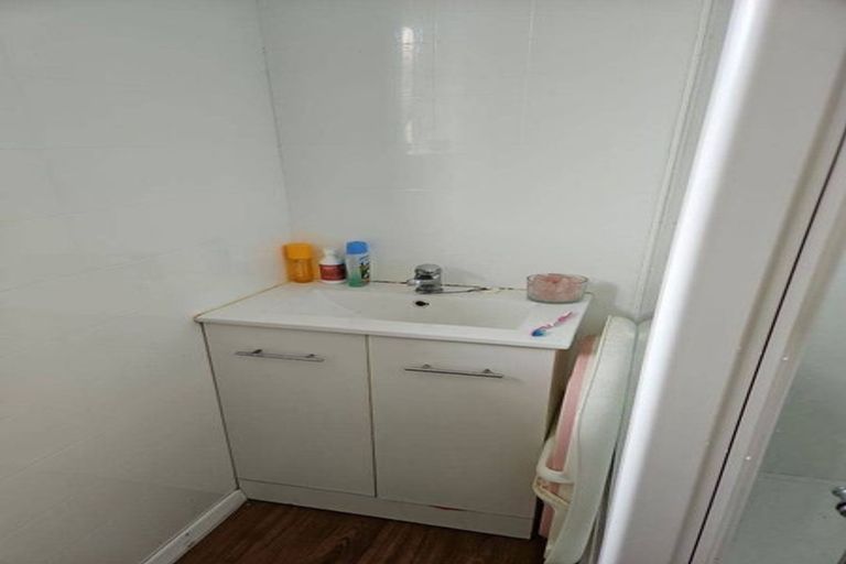 Photo of property in 2 Bledisloe Terrace, Hamilton East, Hamilton, 3216