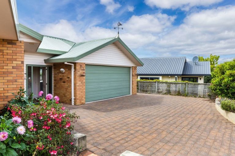 Photo of property in 10 The Grove, Nukuhau, Taupo, 3330