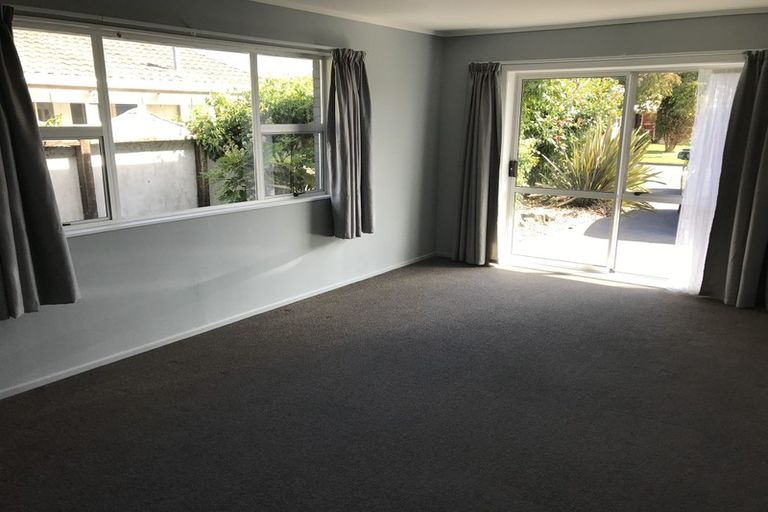 Photo of property in 7 Windsor Avenue, Waikanae, 5036