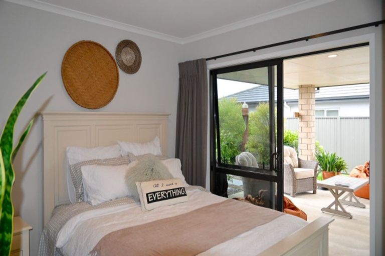 Photo of property in 3 Hurunui Drive, Te Awa, Napier, 4110