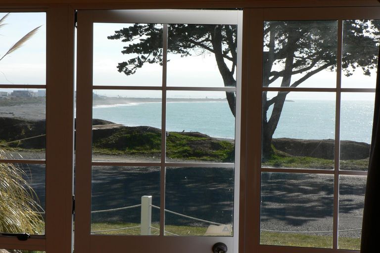 Photo of property in 23-25 South Street, Kensington, Timaru, 7910